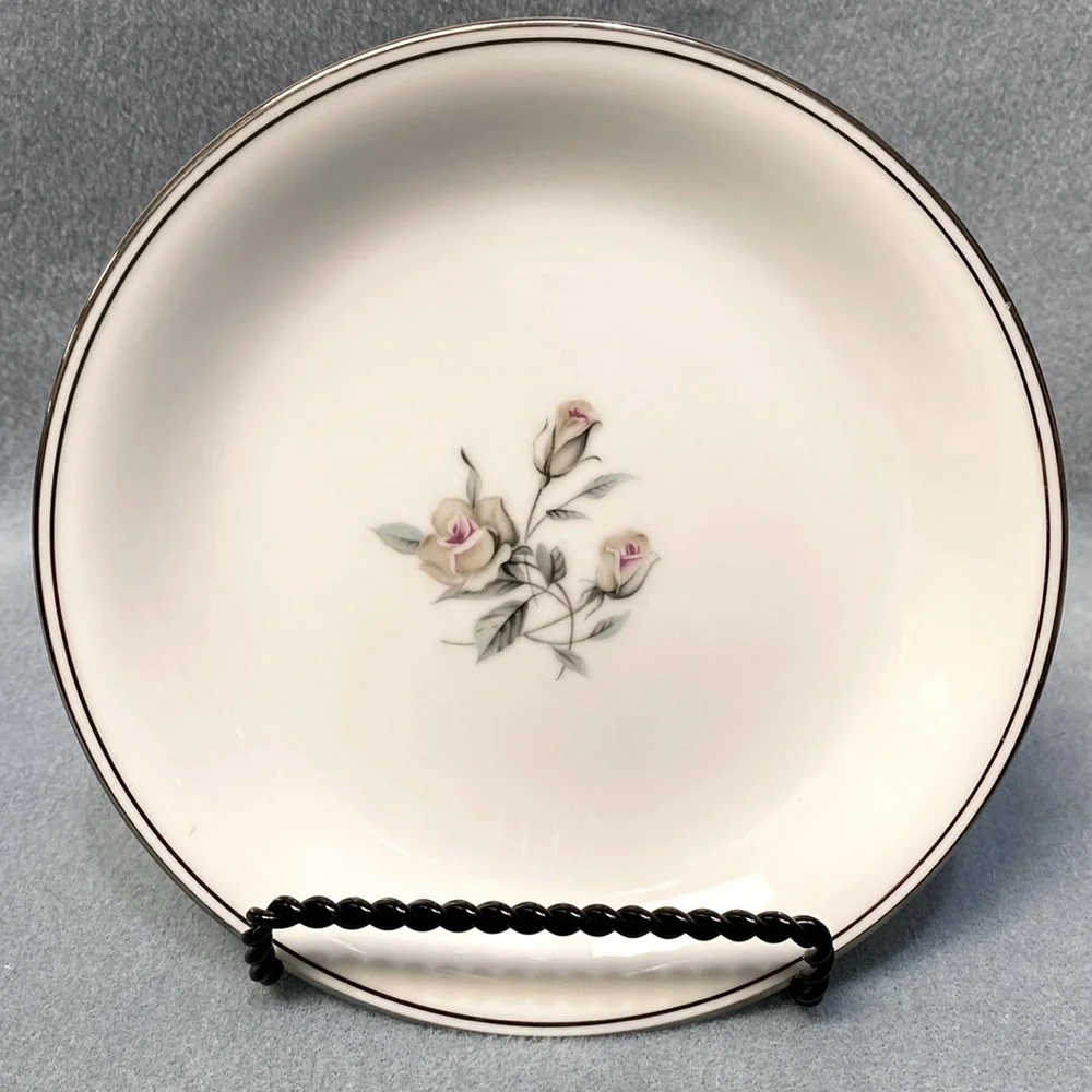 2-NORITAKE ROSSINA SERIES 5789 PINK ROSE BREAD AND BUTTER PLATES 6 3/8 INCH